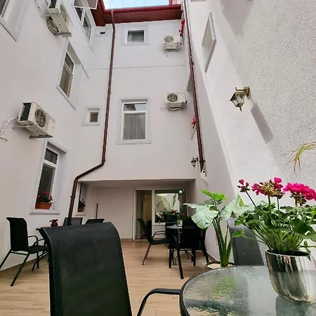 Vila Central Pensjonat 3*