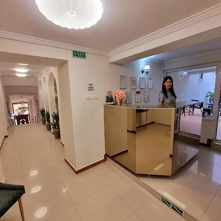 Vila Central 3* 콘스탄차