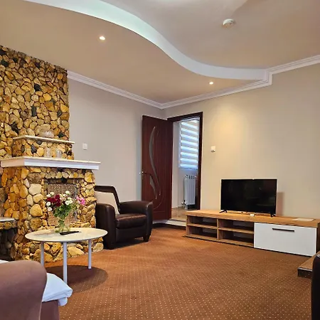 Villa Central 3*