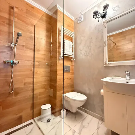 Vila Central 3* 콘스탄차