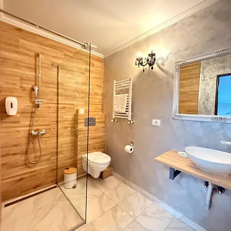 Vila Central Гостевой дом 3*